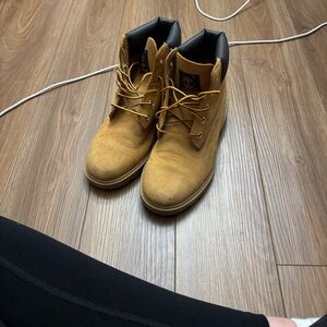 Boys (big) Timberland boots
